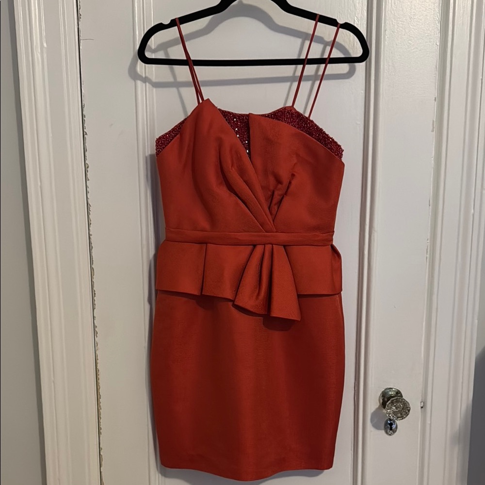 Theia Elegant Red Sleeveless Dress